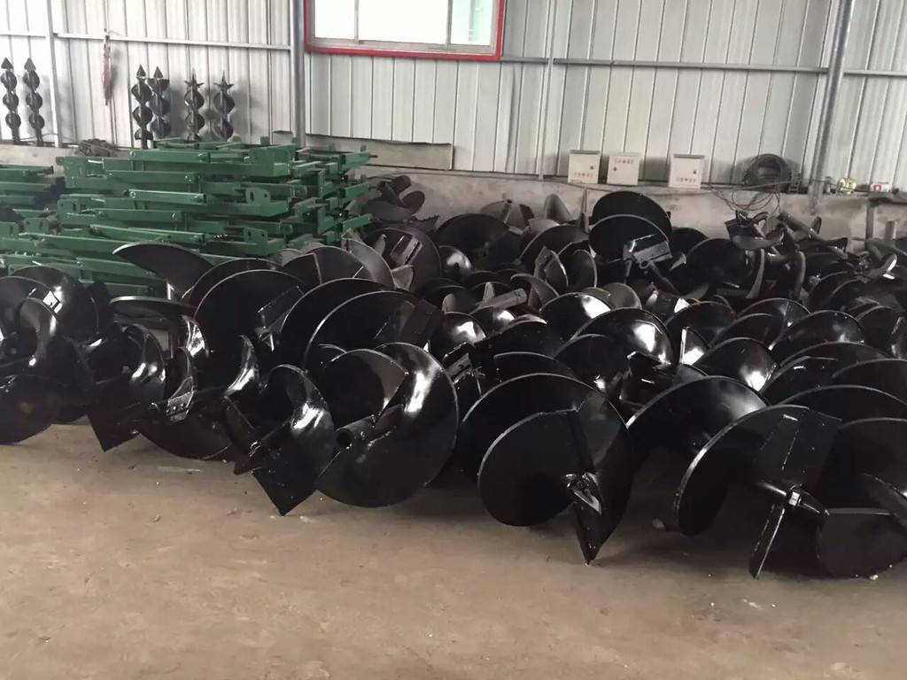 種樹挖坑機(jī)合金鉆頭具有哪些優(yōu)越的性能呢