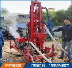 牽引式液壓打井機柴油機動力鉆井機設(shè)備